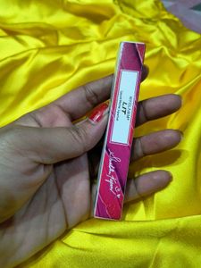 MyGlamm LIT Liquid Lipstick