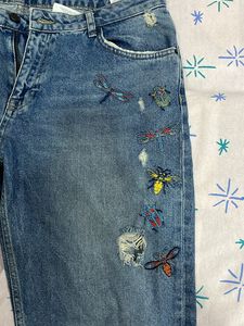 Zara Ripped Denim Jeans With Embroidery
