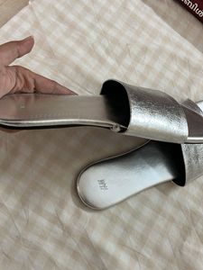 H&amp;M Silver. Flats - New