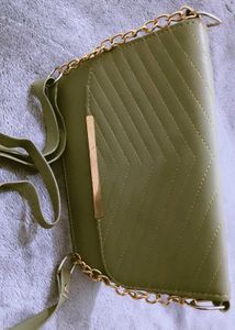 Olive Green Chain Crossbody Bag💖😍