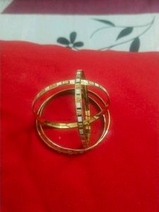 Beutiful Bangles 4 Pc