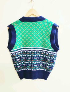 Green half sweater Size-40