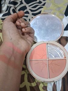 Makeup Palette with Mirror blusher