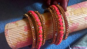 🔴NEW Pink Stone Work Bangles (Set Of 6)