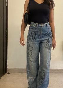 H&amp;M Graffiti Baggy Jeans