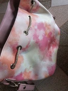 MULTI COLORED SLING BAGS!!! ❤️