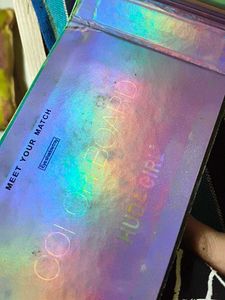 Huda Girl Color Board Eyeshadow Palette