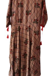 Women Embroidered Calf Length Kurta, Grey