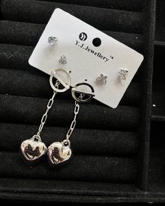 Earrings Set