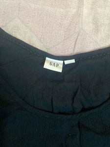 Round Neck Plain Jet Black Maggi Slv Laced Top