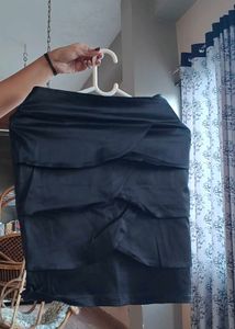 Black Skirt