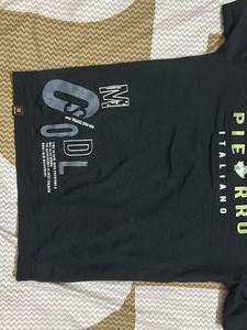 Stylish Graphic Print Tee