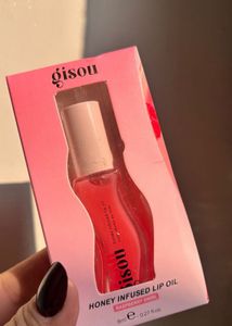 Gisou Honey Infused Lip Oil