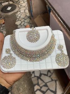Sparkling Jewelry Set