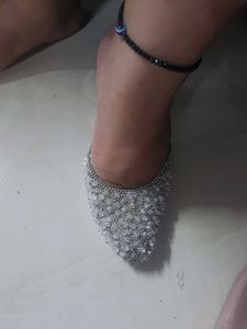 silver pearls heels size6 TODAY SALE🎊
