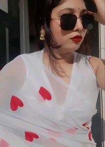 Heart Print Saree
