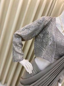 🆕️🆕️Ready to wear saree with shrug