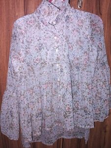 Floral Print top size M