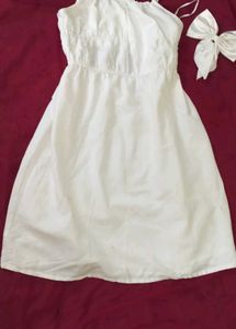 Cute White Dress &amp; Bow Set