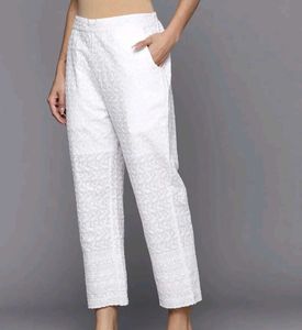 White Lakhnavi Plazo