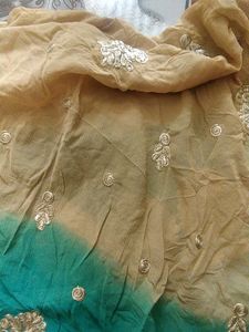 Emrodri Dupatta