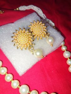 Necklace Set White &amp; Golden 🕊️🕊️