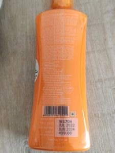Plum -Sunscreen, Vanilla Caramello &amp; WOW Spray