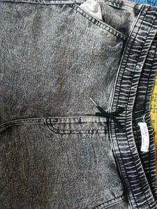 Acid Wash Jogger Jeans