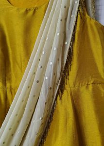 🔥💛Indya mustard gown for haldi yellow gowwn😍