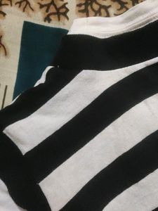 Korean Style Crop Top