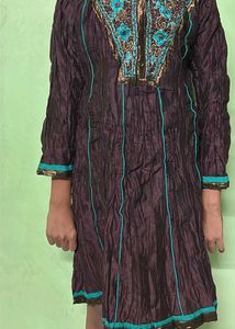 Girls Kurti of Crush Material