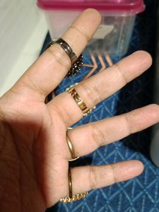 Combo Of 4 Rings