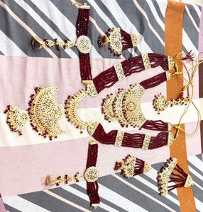 Elegant Burgundy &amp; Gold Jewelry Set