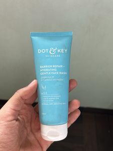 Dot & Key Gentle Face Wash