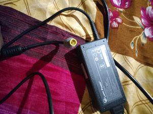 Laptop Charger Adopter