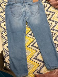 Light Wash Denim Jeans