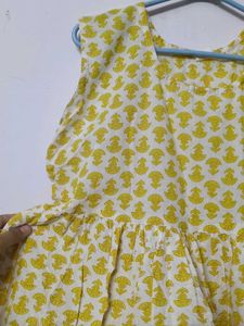 Yellow Print Sleeveless Dress