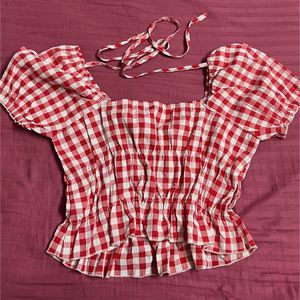 Gingham Puff Sleeve Top