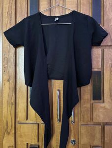 Black Tie-Front Crop Top