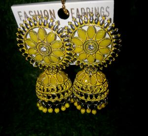 Earrings, Jhumke, Golden colour, Standard
