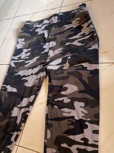 Camo Print jeggings
