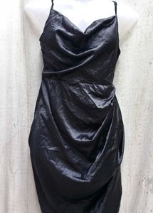 Sleek Black Bodycon Dress