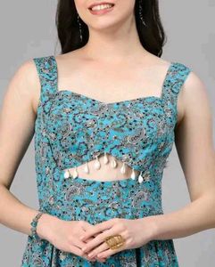 Chic Paisley Cutout Dress