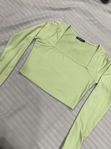 Green Long Sleeve Top