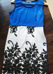 Blue And White Beautiful Dress Size 36