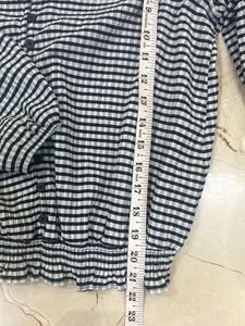 Checkered Long Sleeve Top