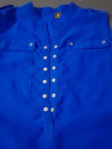 Maya's Sleeveless Top