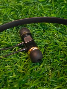 Aroma NB122-S Bluetooth Neckband
