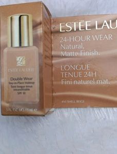 Estee Lauder Foundation 💕♥️