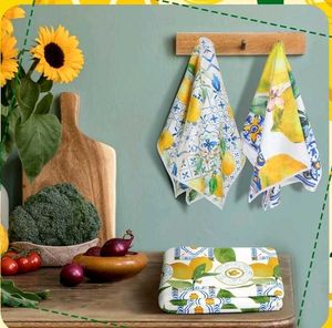 Kitchen Towel Set Of 2....New